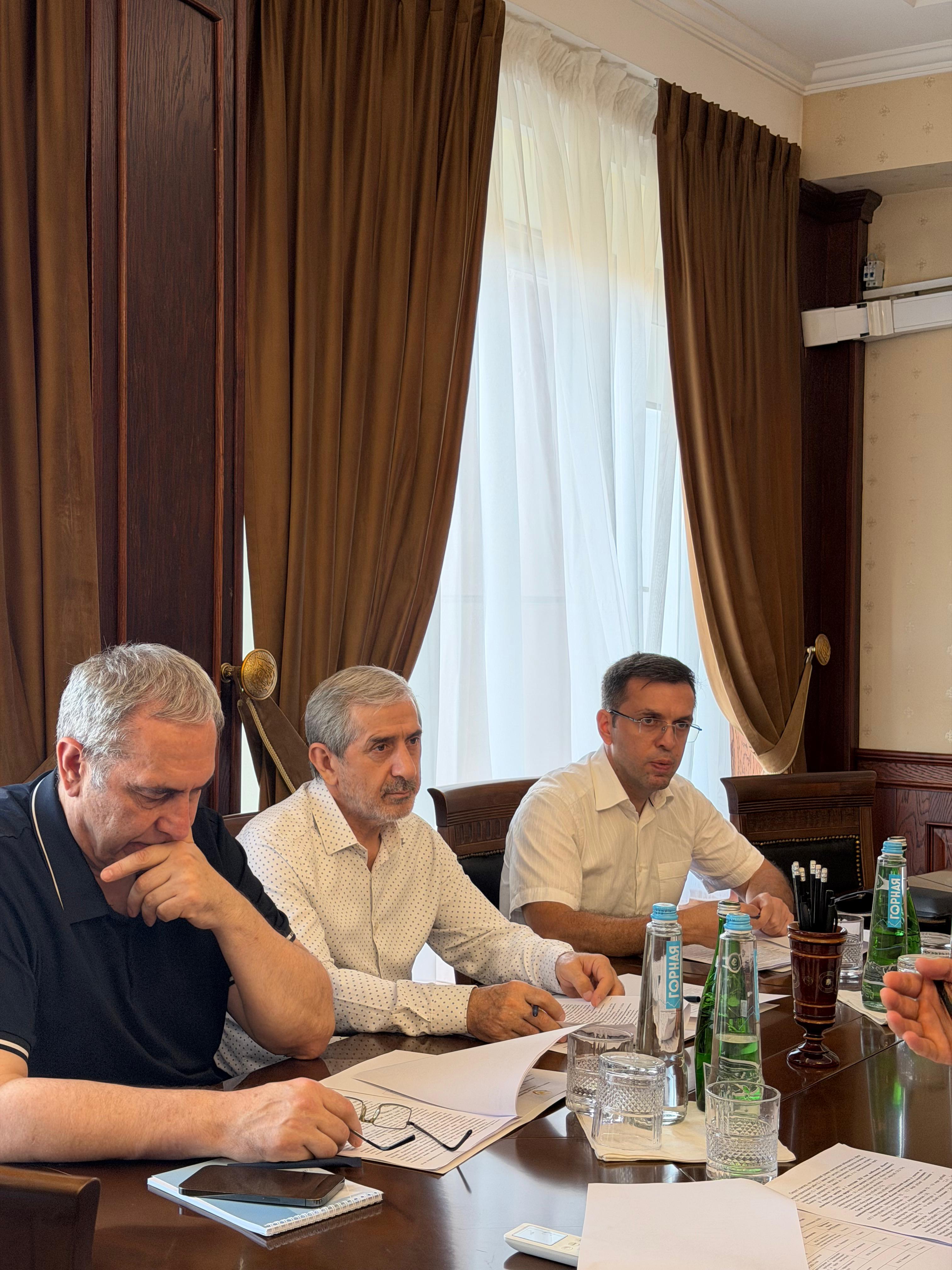 В Комитете по государственным закупкам Республики Дагестан прошло заседание Общественного совета