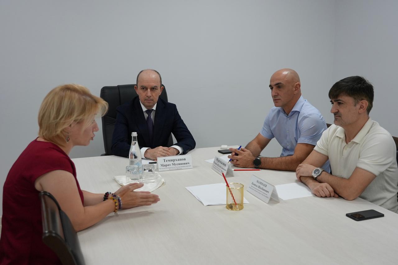 В Каспийске состоялся выездной прием граждан